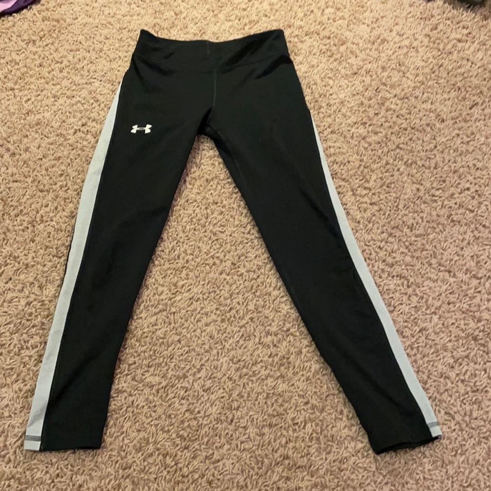 Under Armor black and grey leggings